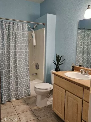 Photo #5: 2571678 Listing