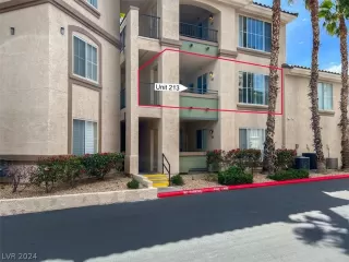 Photo #1: 2571687 Listing