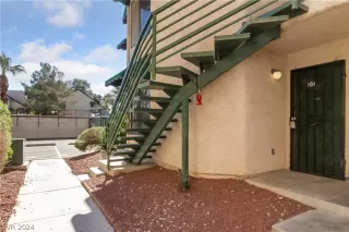 Photo #1: 2571728 Listing