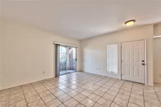 Photo #3: 2571753 Listing 