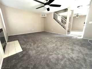 Photo #1: 2571792 Listing 