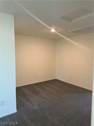 Photo #5: 2571809 Listing 