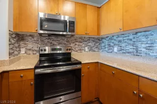 Photo #6: 2571812 Listing 