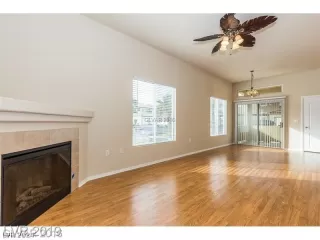 Photo #4: 2571828 Listing 