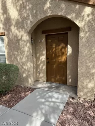 Photo #1: 2571834 Listing 