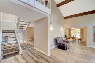 Photo #2: 2571843 Listing 