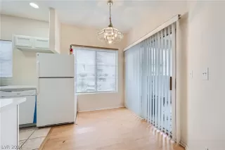 Photo #4: 2571893 Listing 