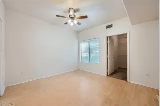 Photo #5: 2571893 Listing 