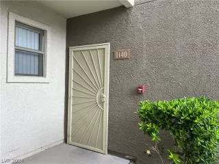 Photo #1: 2571928 Listing