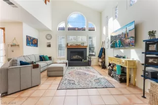Photo #3: 2571930 Listing 