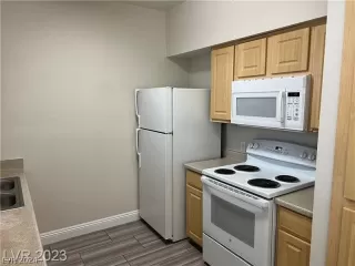 Photo #4: 2571945 Listing 