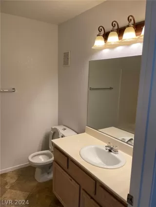 Photo #3: 2571964 Listing 