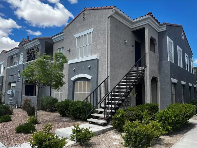 MLS: 2571986 Condo For Sale