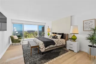 Photo #5: 2571991 Listing