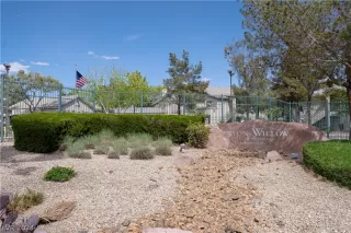 Photo #4: 2572002 Listing