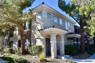 Photo #2: 2572012 Listing 