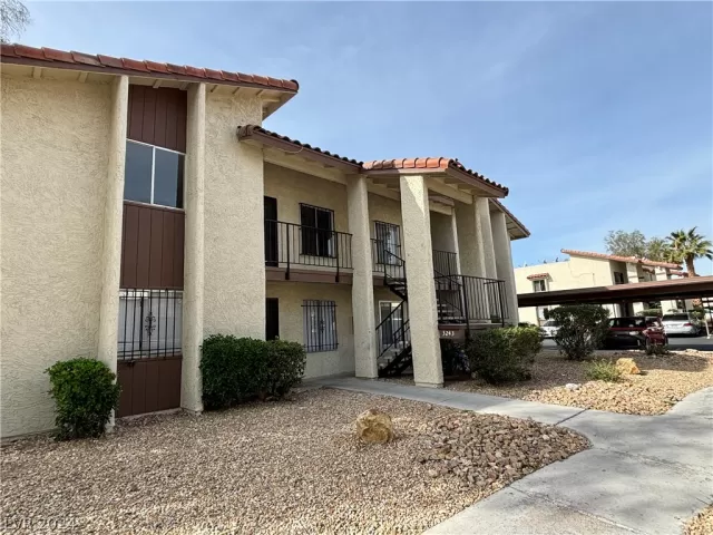 MLS: 2572025 Condo For Sale