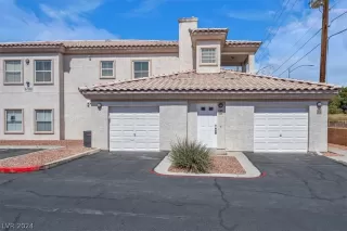 Photo #2: 2572029 Listing