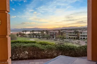 Photo #6: 2572056 Listing 