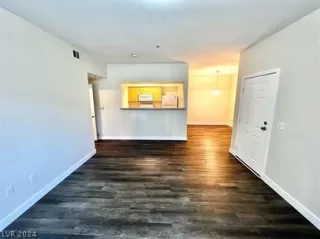 Photo #5: 2572071 Listing 