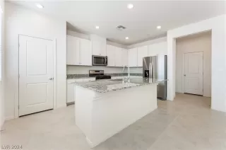 Photo #6: 2572072 Listing 