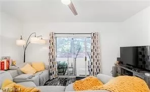 Photo #5: 2572073 Listing