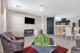 Photo #3: 2572076 Listing 