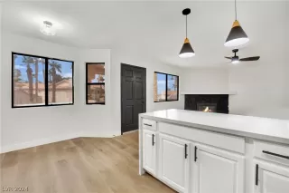 Photo #5: 2572093 Listing