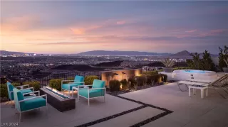 Photo #3: 2572125 Listing 