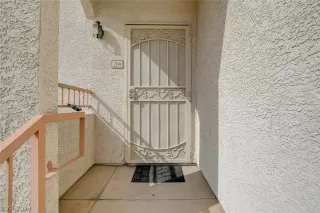 Photo #2: 2572128 Listing 