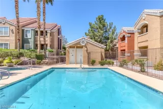 Photo #2: 2572157 Listing 