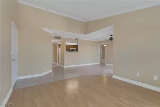 Photo #6: 2572157 Listing 