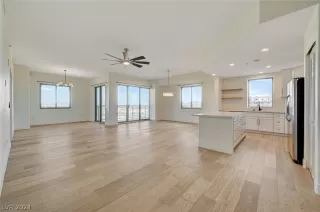 Photo #1: 2572163 Listing 