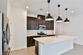 Photo #4: 2572193 Listing 