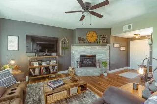 Photo #1: 2572214 Listing 