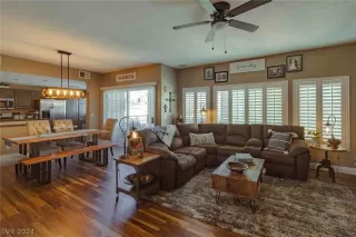 Photo #2: 2572214 Listing 