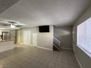 Photo #3: 2572248 Listing 