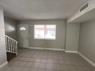 Photo #4: 2572248 Listing 