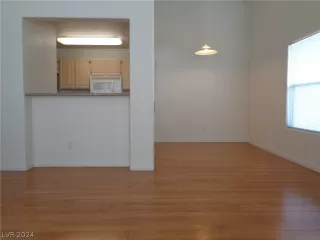 Photo #6: 2572277 Listing 