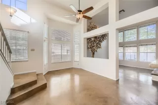 Photo #1: 2572294 Listing