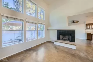 Photo #3: 2572294 Listing