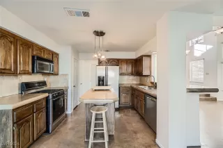 Photo #4: 2572294 Listing