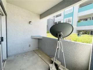 Photo #2: 2572320 Listing 