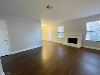 Photo #1: 2572322 Listing 