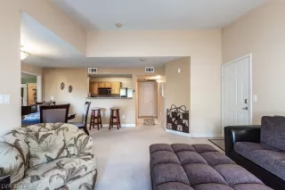 Photo #3: 2572330 Listing 