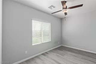 Photo #6: 2572356 Listing