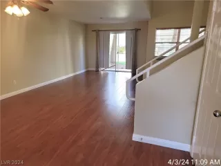 Photo #1: 2572369 Listing 