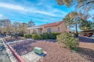 Photo #1: 2572376 Listing