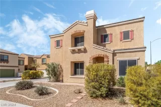 Photo #1: 2572407 Listing