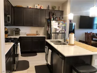 Photo #5: 2572434 Listing 